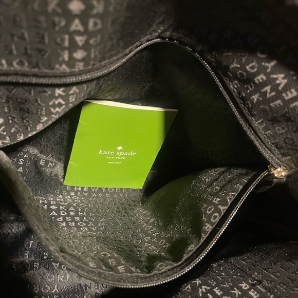 ♠️🤍Kate Spade Bag🤍♠️ - Picture 8 of 9